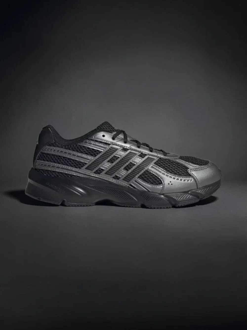 Adidas TechnoChaos 2000 Core Black Metallic Mens Size 11.5 JR7229 NEW W/Box